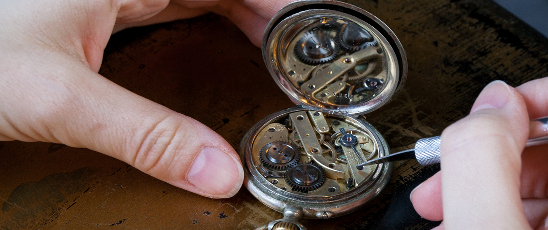 Comment Ouvrir une Montre à Gousset Ancienne ?